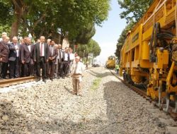 DENİZLİ-İZMİR TREN SEFERLERİ