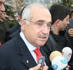 Çiçek: Türkiye Parlayan Yıldızdır!.