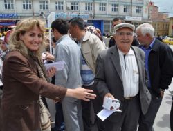 Ak Parti Yozgat Kadın Kolları 3 Bin Kandil Simidi Dağıttı