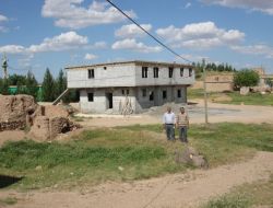 Kültür Merkezi İnşaatı Ödenek Yetersizliğinden Yarıda Kaldı