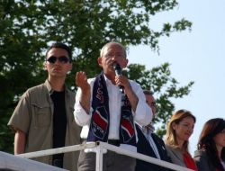 "Ben 9 Milyon Emeklinin Oyunu İstiyorum"