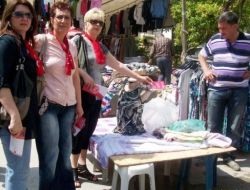 Mhp Kadın Kolları Cuma Pazarı'nda Akçaylılarla Bir Araya Geldi