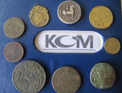 Tarihi Sikke ve Heykeller