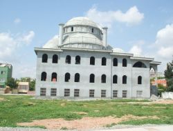 Benlizade Camii Hayırseverlerden Yardım Bekliyor