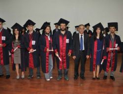 Çarşamba Ticaret Borsası Myo'da Mezuniyet Sevinci