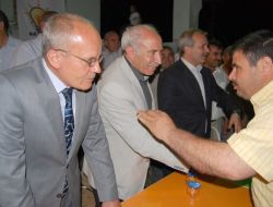 Ak Parti Seçim Çalışmalarını Kozan'da Sürdürüyor