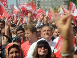 Mhp'nin Diyarbakır Mitingi Olaysız Sona Erdi