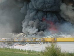 Erpiliç Firmasına Ait Boş Kuluçka Tesislerinde Yangın