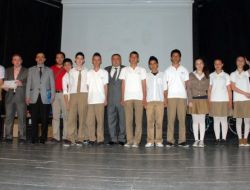 En Fazla Atık Pil Toplayan Okullar Ödüllendirildi