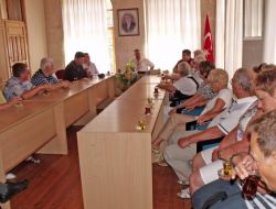 Turistler Sorunlarını Kaymakama Anlattı