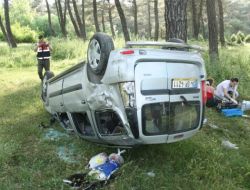 Takla Atan Otomobilde 5 Kişi Yaralandı