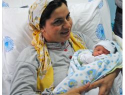 13 Düşük Yapan Kadın, 14.'sünde Oğlan Doğurdu