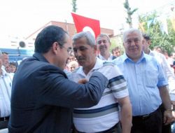 Ak Parti'ye Katılanların Sayısı Artıyor