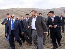 Bakan Özak, Kış Gelmeden Bölgedeki Kayak Merkezlerini Gezdi