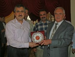 Bakan Gönül: Yabancılaşmak Yerine Dostlaşmamız Gerekiyor