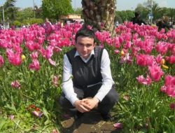 Bakan Özak, Kazada Hayatını Kaybeden Muavinin Ailesine Taziyede Bulundu