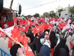 Türkiye’ye Milli Görüş Kılavuzluk Yapacak