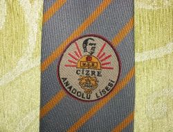 Kravattaki Fotoğraf Müdürü  Koltuğundan Etti!