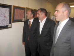 Anaokulu Öğrencileri Yaptıkları Ebruları Sergiledi