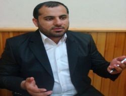 "İbadethaneler, Resmi İkonların İlan Tahtasına Dönüşmemeli"