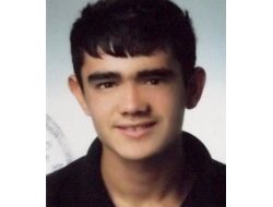 Gençlere Çarptıktan Sonra Kaçan Arabanın Plakası Belirlendi