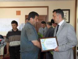 Otobüs Kazasında Yaralıları Kurtaranlara Teşekkür Belgesi