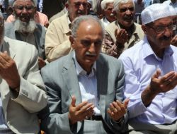 Şerafettin Elçi: Biz Camileri Değil Devletin İdeolojisini Protesto Ediyoruz