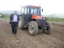 Organik Hayvan Pancarı Deneme Ekimine Başlandı