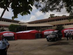 Suriyeli Sığınmacılar İçin Çadır Hastane Kuruldu