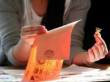 Oy Verme İşlemleri Sürüyor..