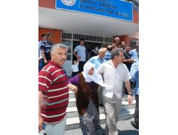 Yaşlı Kadının İddiası: Ak Parti'yi Gösterdim, Sandık Başkanı Chp'ye Bastı