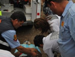 Edremit Ve Havran’da Kaza: 2 Yaralı