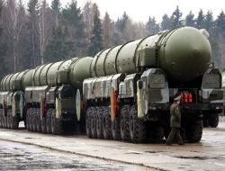 Rusya Yeni Askeri Doktrin Hazırlıyor, Nükleer Silahların Kullanımı Kolaylaşacak