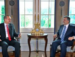 Cumhurbaskanı Gül, Başbakan'ı Kabul Etti