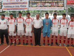 Sodes İle Fakir Öğrenciler Ödüllerini Aldı