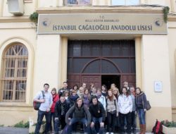 Belçika’nın Öğretmen Adayları Fatih Cağaloğlu Anadolu Lisesi’ni Ziyaret Etti