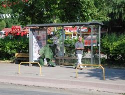 Durakta Unutulan Şüpheli Paket Korkuttu