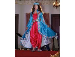 Adile Sultan Sarayı'nda Osmanlı Kıyafetleri Defilesi