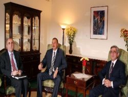 Azerbaycan Ve Ermenistan Cumhurbaşkanları Bir Araya Geldi