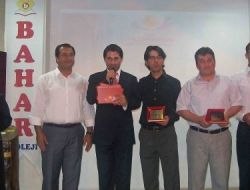 Özel Bahar İlköğretim Okulu'nda Mezuniyet Coşkusu Yaşandı