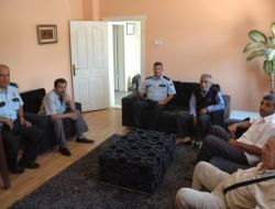 Polis, Cenaze Taşıyan Hacizli Otobüsü Bağlamadı