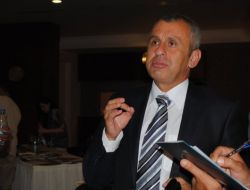 Side-tuder Arap Turistler İçin Tanıtım Broşürü Bastırdı