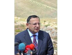 Beydağı, Kayalara Dikilen Fidanlarla Yeşilleniyor