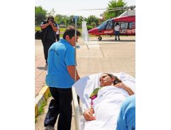 Erken Doğum Riski Taşıyan Kadın Ambulans Helikopterle Nakledildi