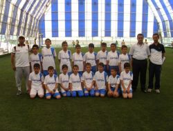 Tatvan'da Yaz Futbol Okulu Açıldı