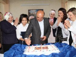 Başkan, Kadın Meclis Üyelerince Yılın Babası Seçildi