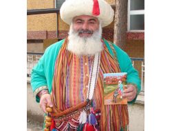 Simitçi Yazar, Üçüncü Kitabını Çıkardı