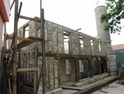 Nilüfer Yaylacık Camii Restore Ediliyor