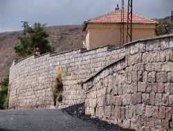 Erkilet'te Kazalar İstinat Duvarıyla Engellenecek