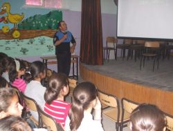 Bor'da Okullar Emniyetin Gözetiminde..